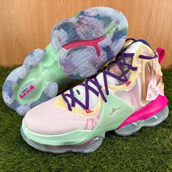 Nike LeBron 19 Valentine\'s Day Basketball Shoes DH8459-900 Men\'s Size 10.5 main image 8
